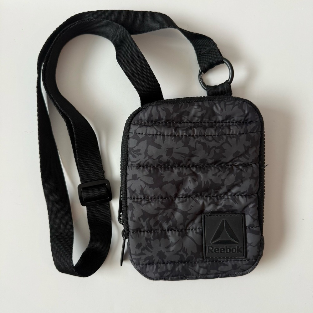 Reebok Quilted Crossbody Sling Bag Black/Gray Adjustable Strap‎